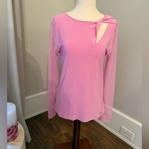 BEAUTIFUL NEW PINK STYLISH CUT-OUT BLOUSE WITH GORGEOUS SHEER SLEEVES! 🥰🛍️